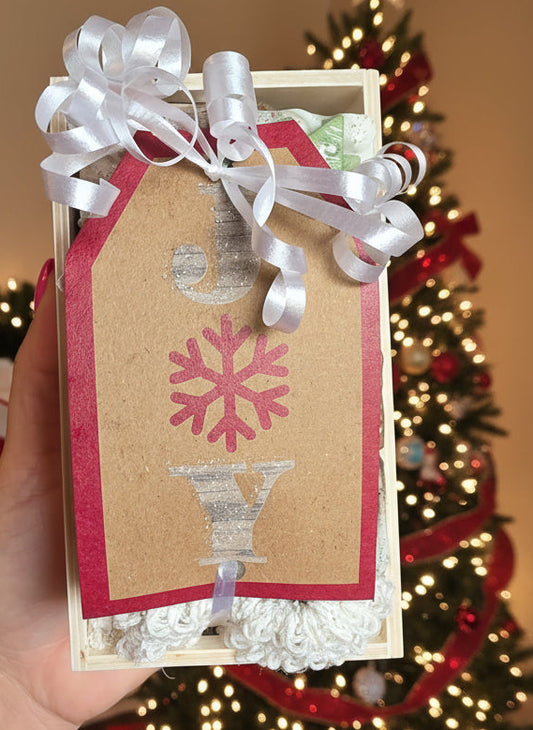 🎄 Sudsy Christmas Soap Gift Crate